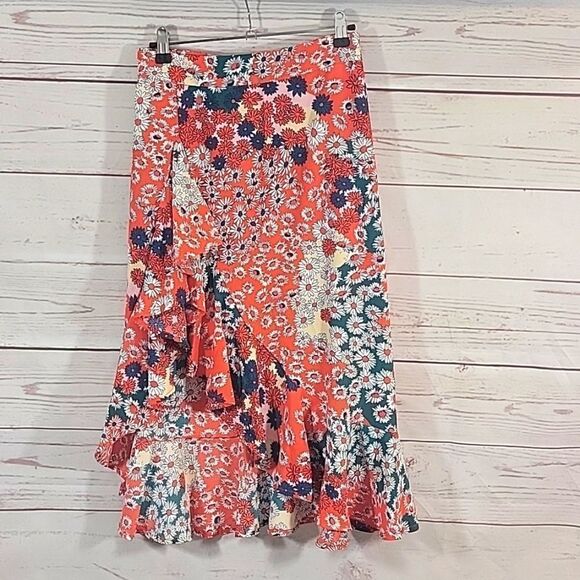 Women's Ruffle Trim High Split Printed Skirt- Size Medium - Picture 3 of 8